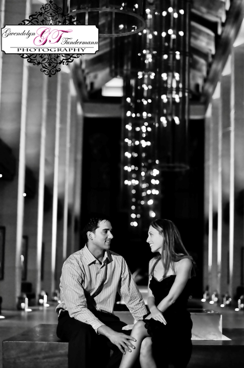 Atlantis-The-Cove-Engagement-Photos-01.jpg