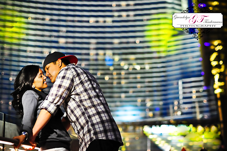 Las-Vegas-Engagement-Photos-12.jpg
