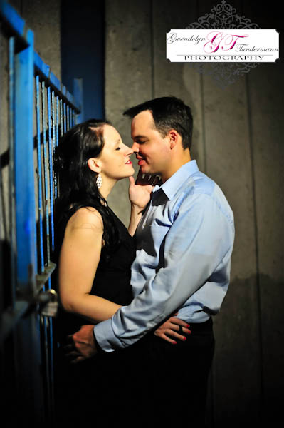 Downtown-Jacksonville-Engagement-Photos-14.jpg