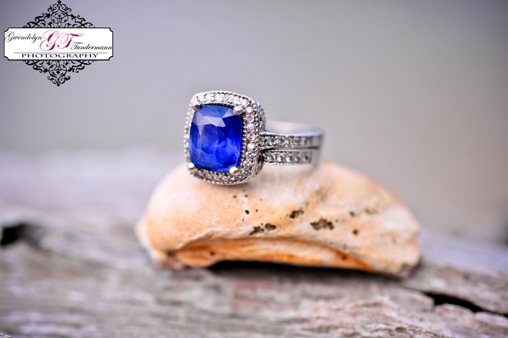 Big-Talbot-Island-Engagement-Photos-14.jpg