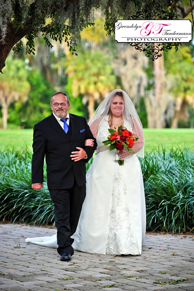 Historic-Dubsdread-Ballroom-Wedding-Photos-Orlando-08.jpg Historic-Dubsdread-Ballroom-Wedding-Photos-Orlando-08.jpg