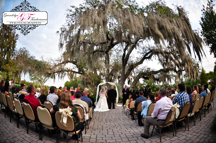 Historic-Dubsdread-Ballroom-Wedding-Photos-Orlando-10.jpg Historic-Dubsdread-Ballroom-Wedding-Photos-Orlando-10.jpg