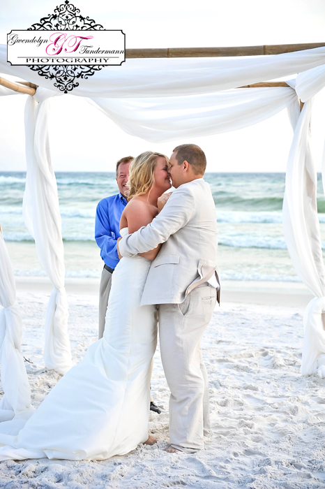 Seaside-FL-Wedding-Photos-27.jpg