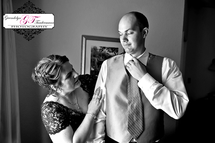 East-Lake-Woodlands-Wedding-Photos-06.jpg East-Lake-Woodlands-Wedding-Photos-06.jpg