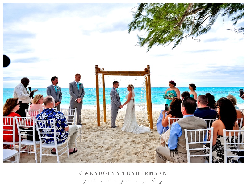 Beaches-Turks-Caicos-Wedding-Photos_23